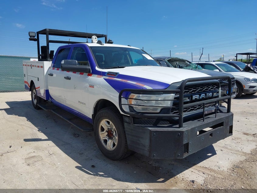 Vin: 3c7wr4hj1lg181262, lot: 46765859, ram 2500 tradesman  4x2 8' box 2020 img_1