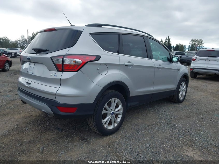 Vin: 1fmcu9gd9jud31163, lot: 46766071, ford escape se 20184