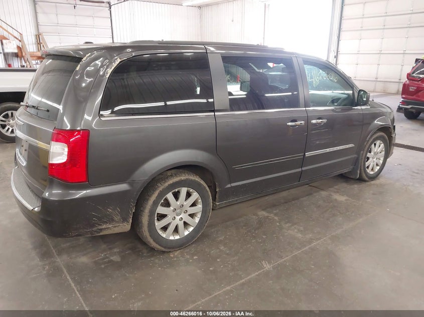 Vin: 2c4rc1bg4fr532798, lot: 46766095, chrysler town & country touring 20154