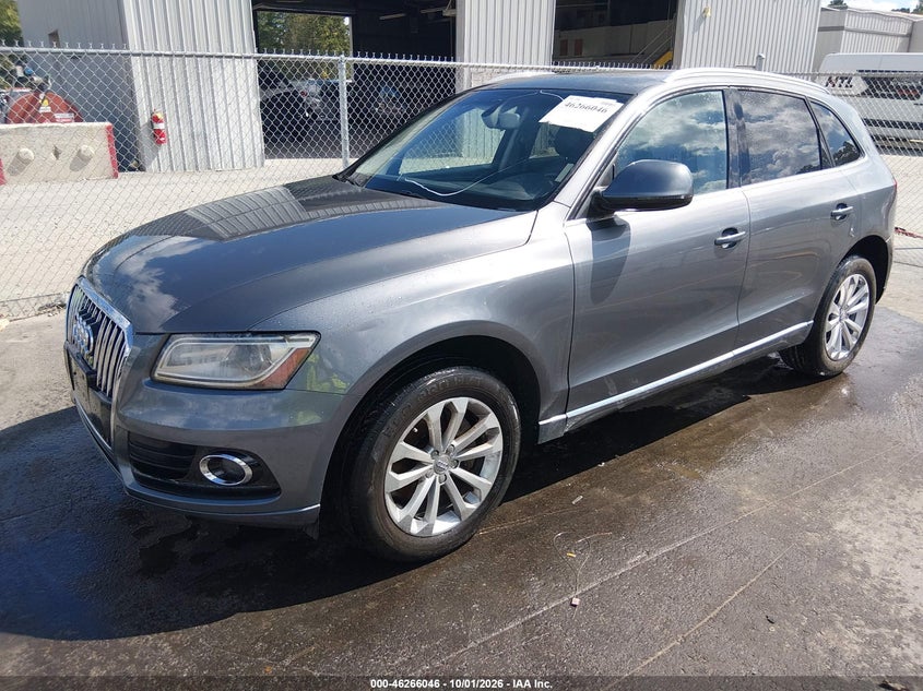 Photo 2 - AUDI Q5