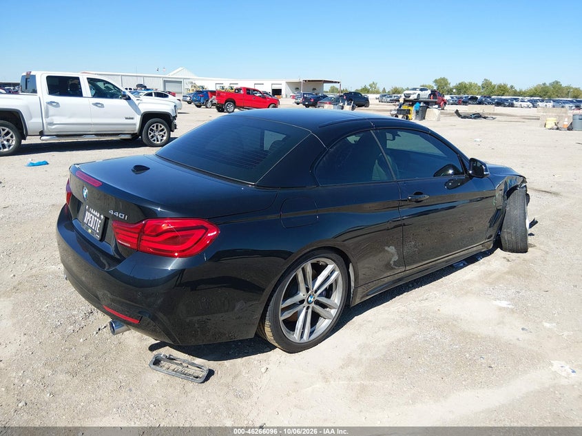 Vin: wba4z5c54jea32790, lot: 46766175, bmw 440i 20184