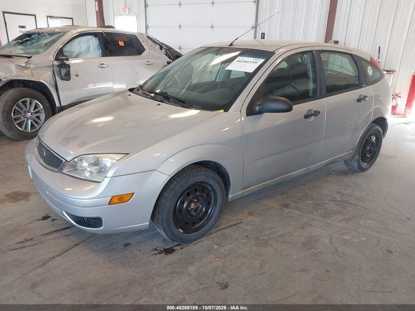 FORD FOCUS 2005 VIN 3FAFP37N85R120036