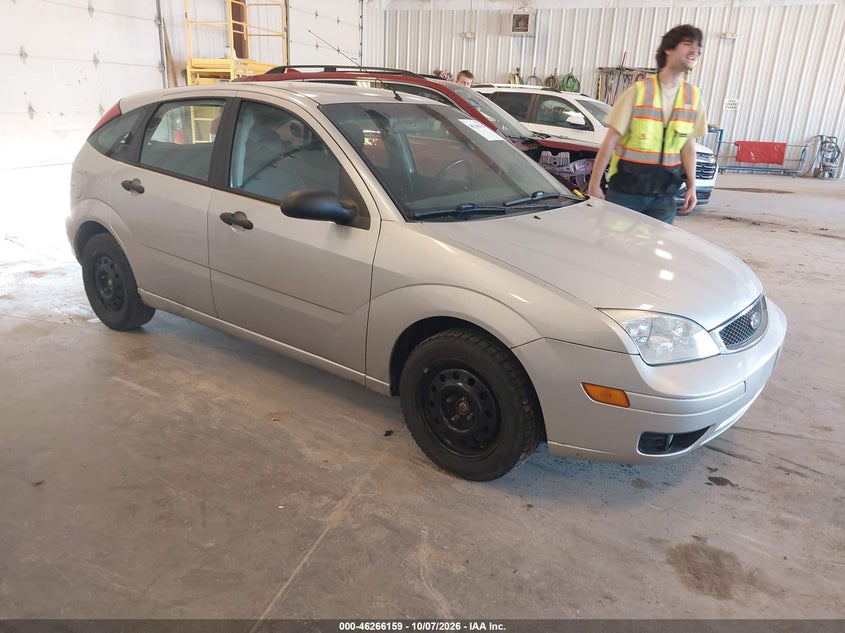 2005 Ford Focus ZX5