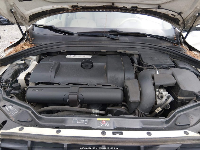 VOLVO XC60 2012 VIN YV4952DLXC2263403