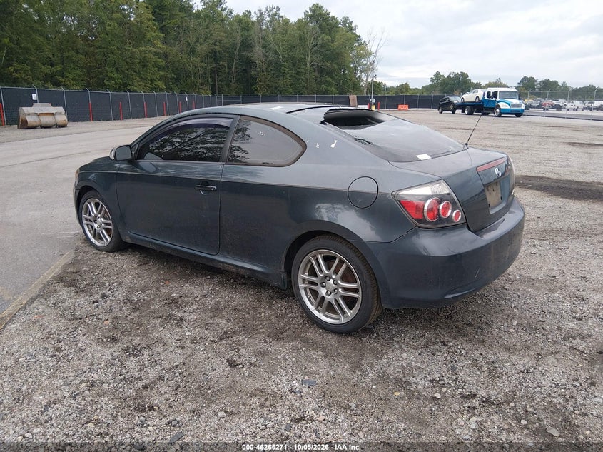 2010 SCION TC · Фото 3
