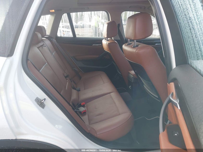 BMW X1 - zdjęcie 8