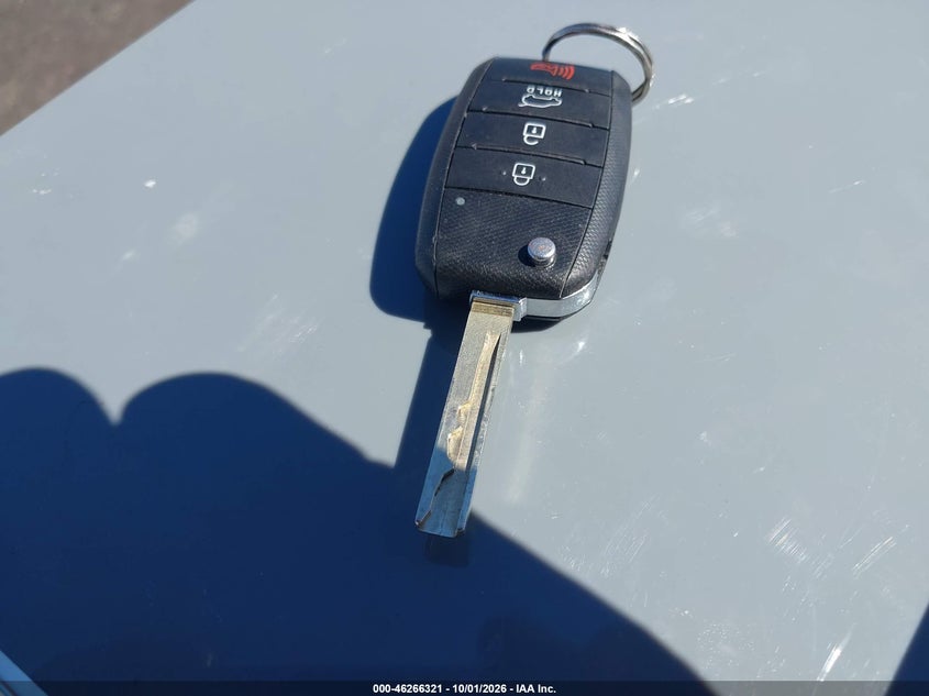 Photo 11 - KIA SORENTO