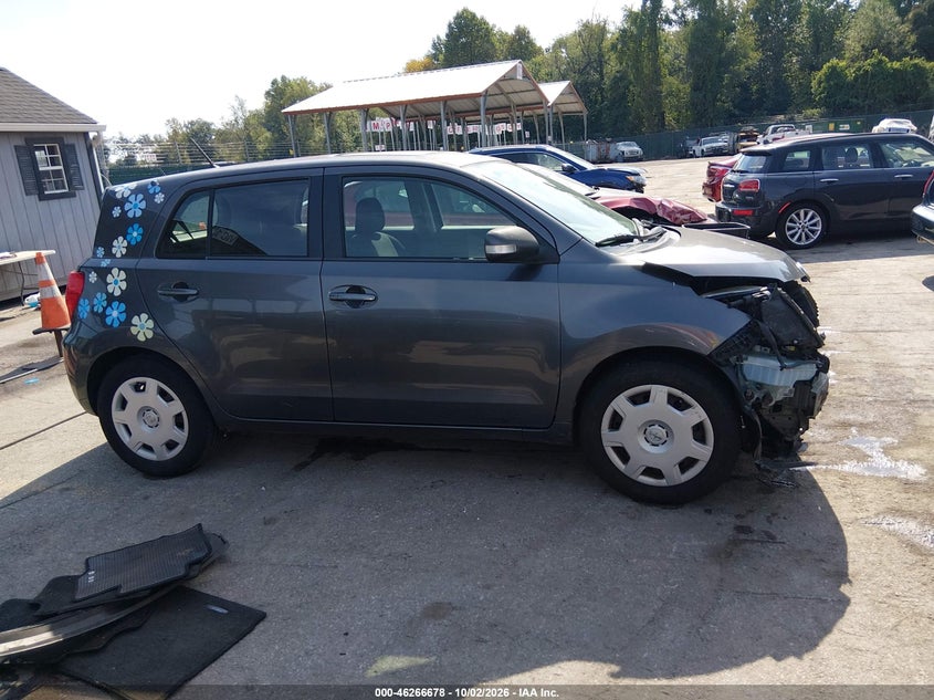 2009 SCION XD · Фото 14