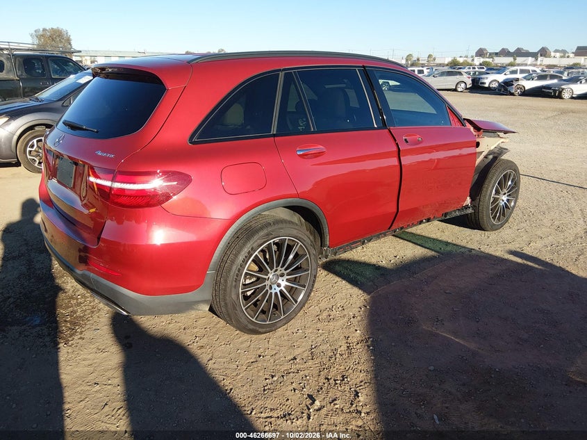 MERCEDES-BENZ GLC 300 - zdjęcie 4