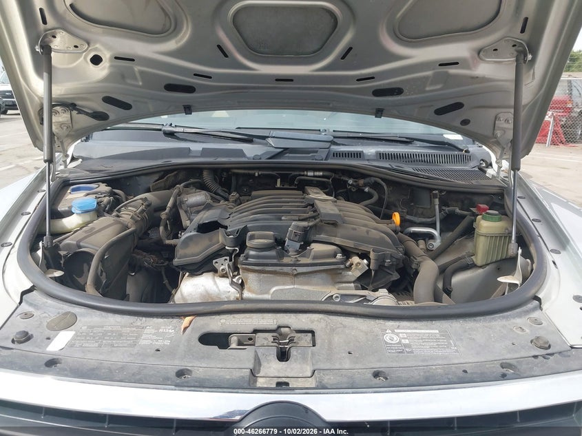 2009 VOLKSWAGEN TOUAREG 2 VR6 FSI · Фото 10