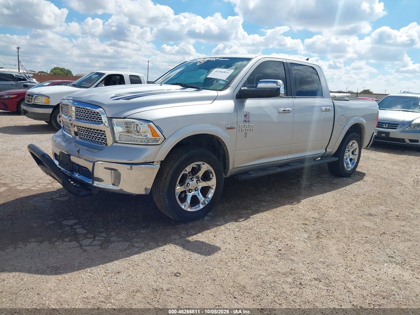Vin: 1c6rr7nt7hs527775, lot: 46766890, ram 1500 laramie  4x4 5'7 box 20172