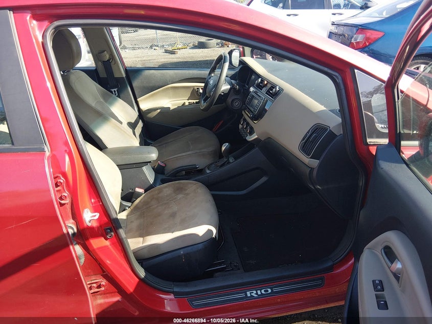2016 KIA RIO EX · Фото 5