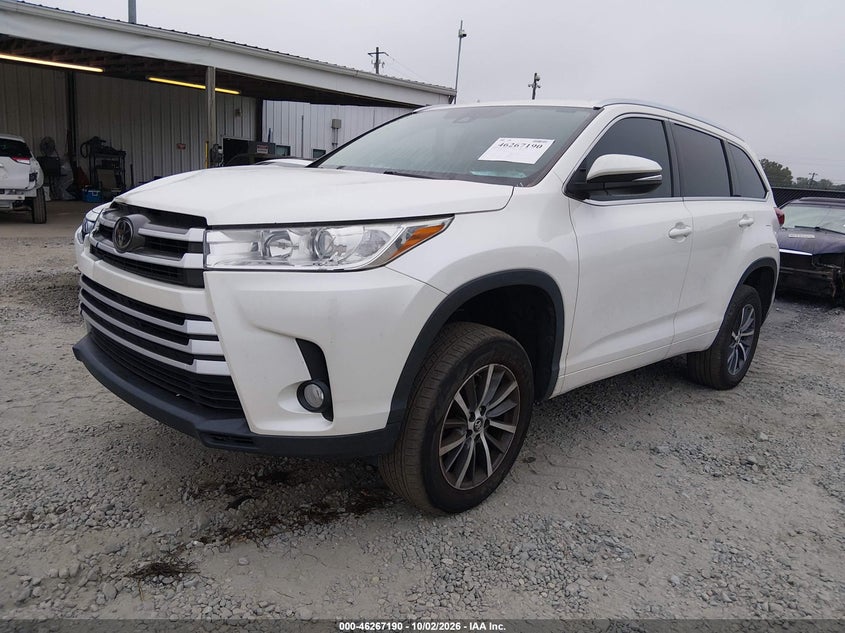 Vin: 5tdkzrfh9js267734, lot: 46767284, toyota highlander xle 20182