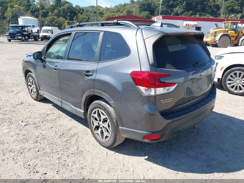 Vin: jf2skajc6mh552998, lot: 46767323, subaru forester premium 20213