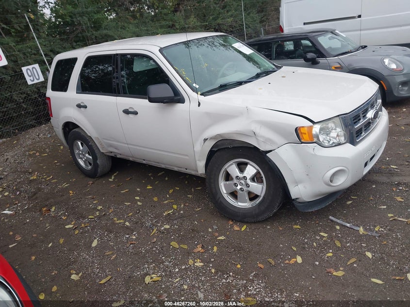 Vin: 1fmcu0c77bkb25476, lot: 46767354, ford escape xls 2011 img_1