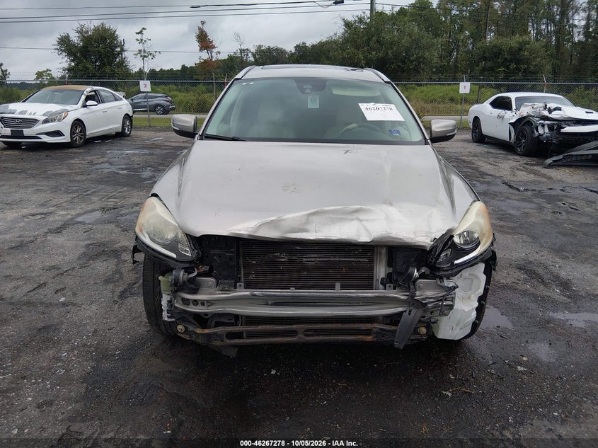 2014 VOLVO XC60 3.2 · Photo 12