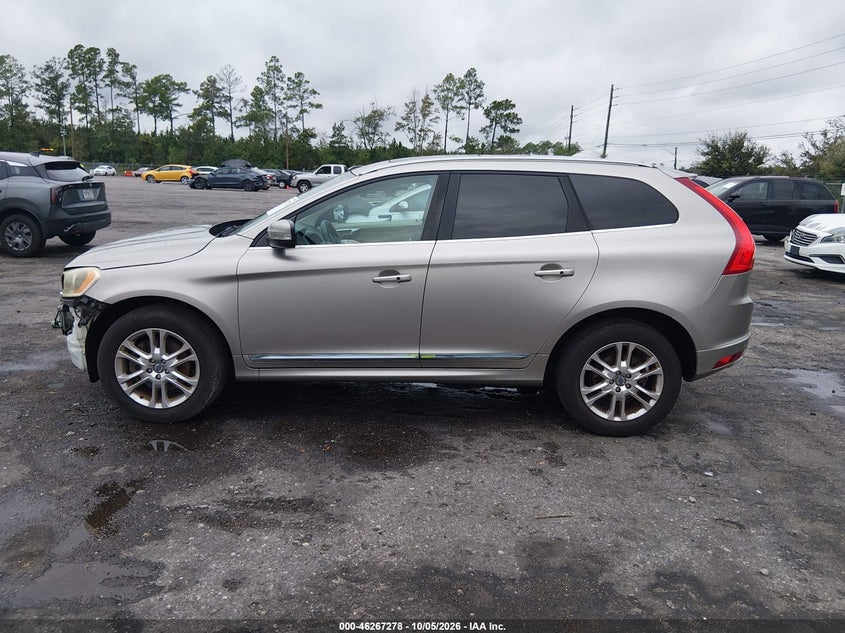 2014 VOLVO XC60 3.2 · Photo 14