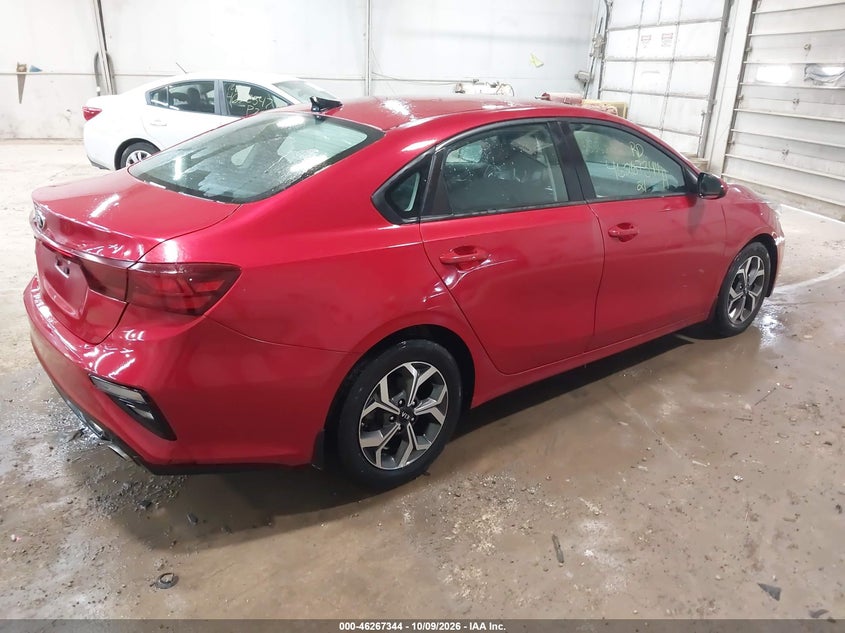 Vin: 3kpf24ad0me303063, lot: 46767439, kia forte lxs 20214