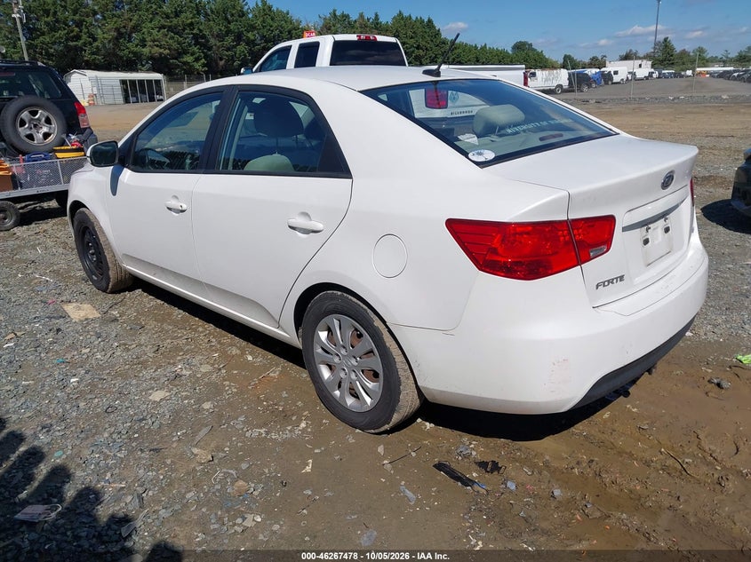 Vin: knafu4a28c5625322, lot: 46767572, kia forte ex 20123