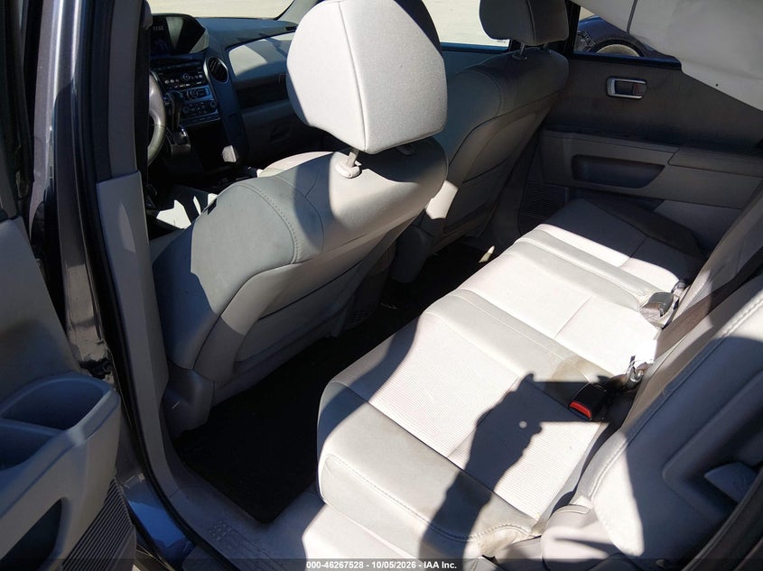 2014 HONDA PILOT EX · Фото 8