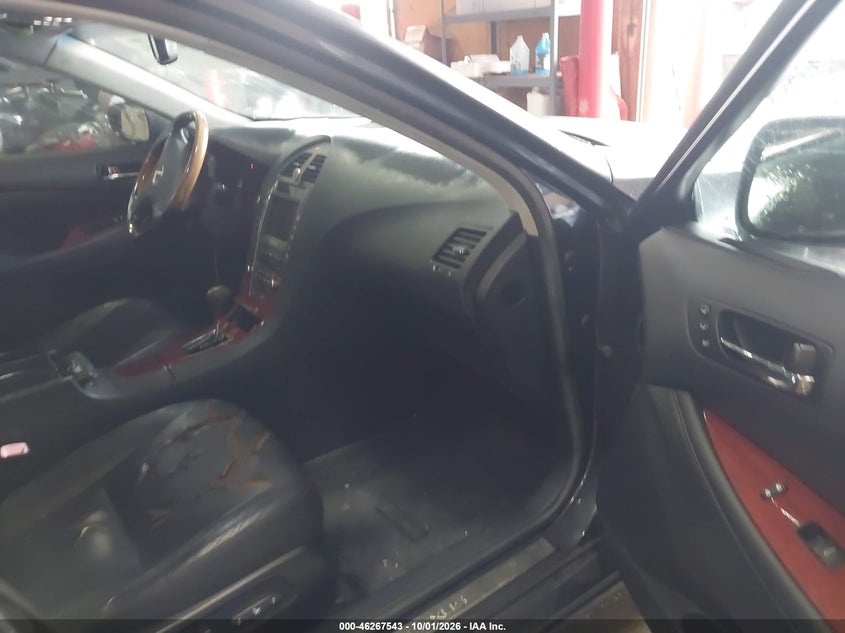 Photo 5 - LEXUS ES 350