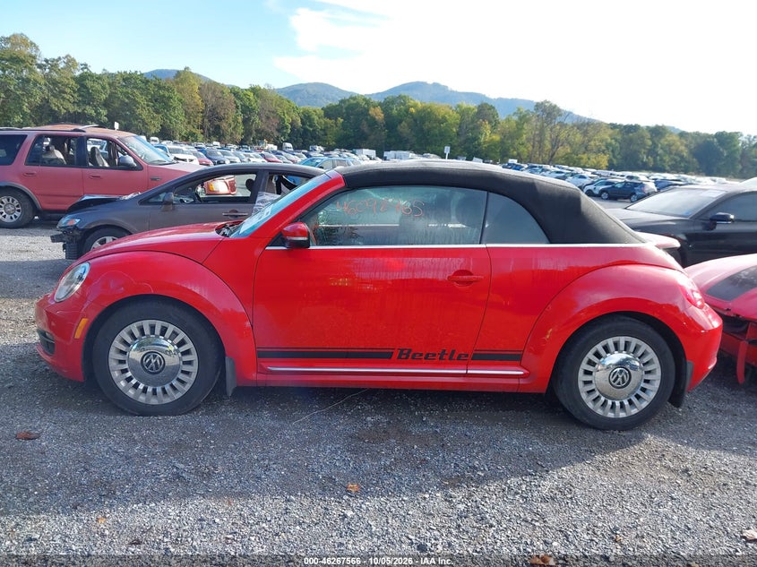 2013 VOLKSWAGEN BEETLE 2.5L · Фото 15