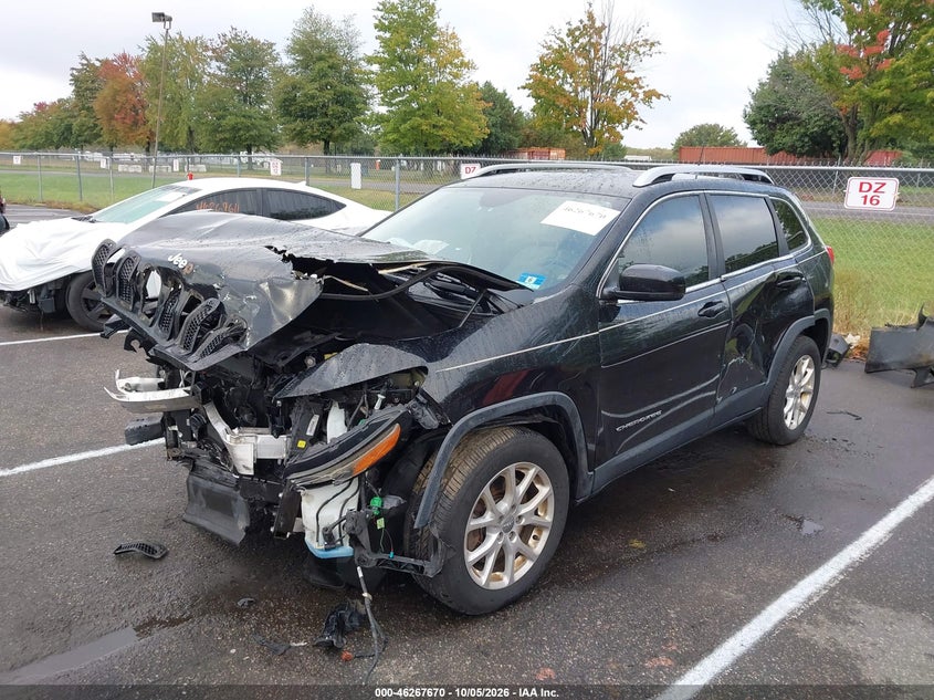 Vin: 1c4pjlcb2gw230768, lot: 46767764, jeep cherokee latitude 20162