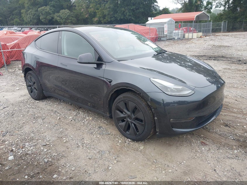 Vin: 7saygdee1sf256844, lot: 46767834, tesla model y long range dual motor all-wheel drive 2025 img_1