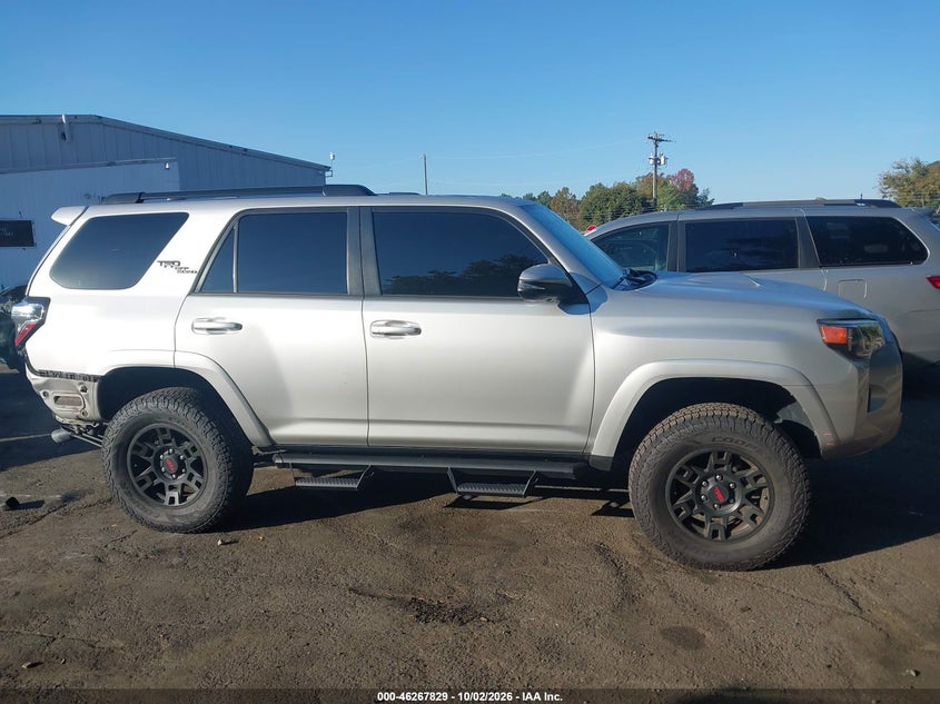 TOYOTA 4RUNNER - zdjęcie 13