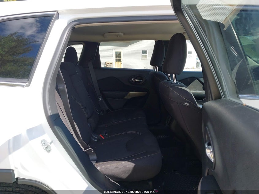 JEEP CHEROKEE 2017 VIN 1C4PJMCS3HW581986