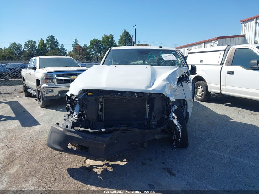 2023 RAM 1500 CLASSIC TRADESMAN 4X2 8' BOX · Фото 13