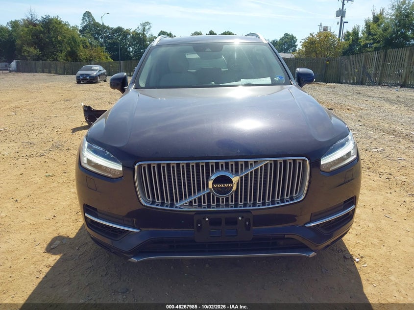 VOLVO XC90 HYBRID - zdjęcie 13