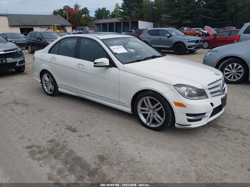 Vin: wddgf8bb0ca710093, lot: 46768289, mercedes-benz c 300 sport 4matic 2012 img_1