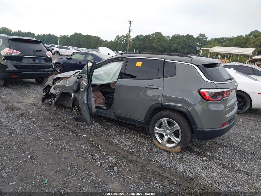Vin: 3c4njdbn4rt604802, lot: 46768317, jeep compass latitude 4x4 20243