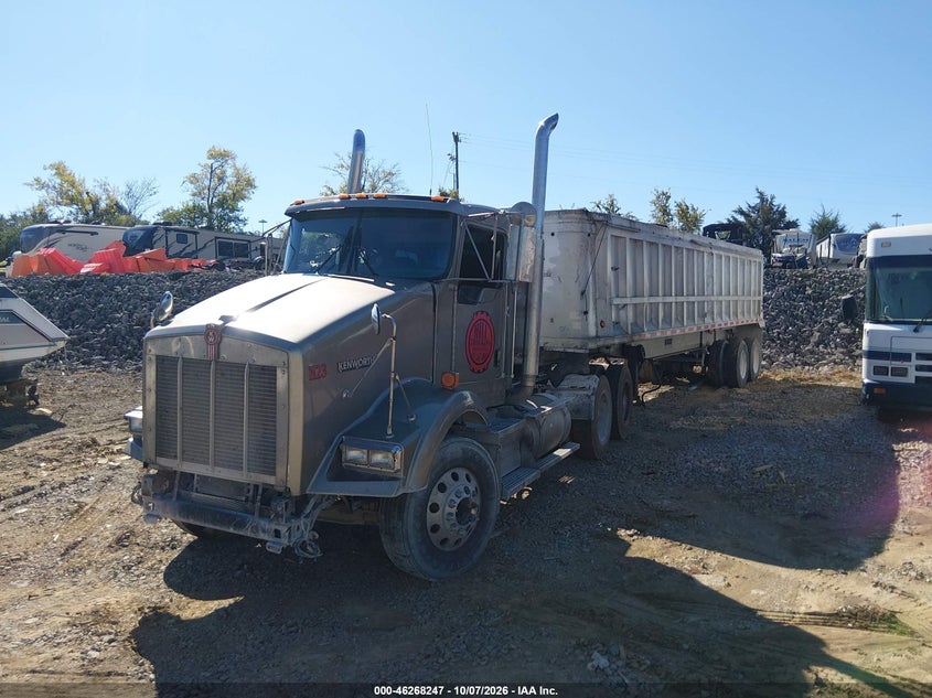 2006 KENWORTH CONSTRUCTION T800