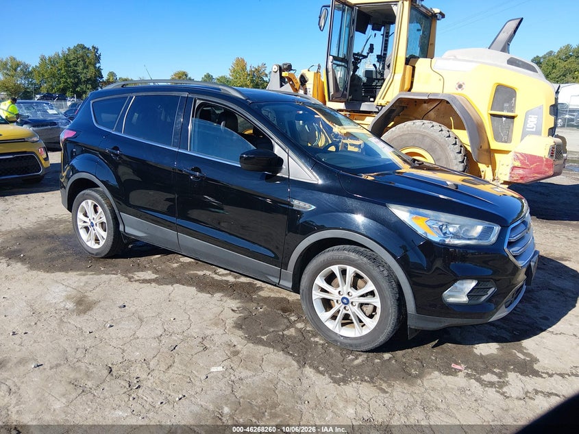 Vin: 1fmcu0hd1juc31391, lot: 46768354, ford escape sel 2018 img_1