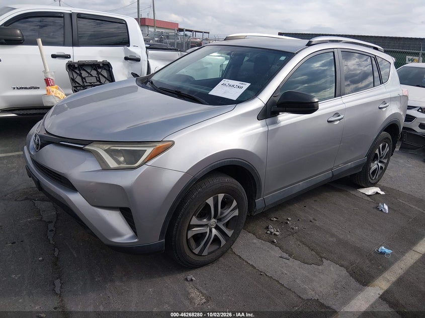 TOYOTA RAV4 - zdjęcie 2