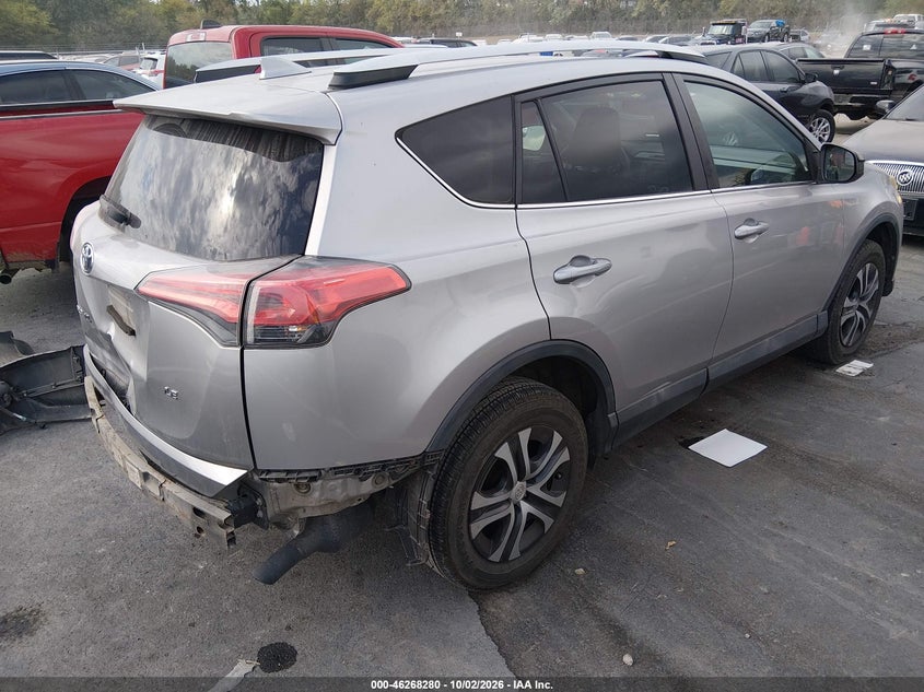 TOYOTA RAV4 - zdjęcie 4