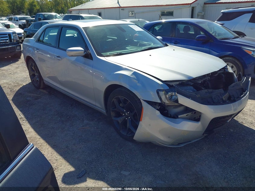 Vin: 2c3ccabg4ph654059, lot: 46768384, chrysler 300 300s 2023 img_1
