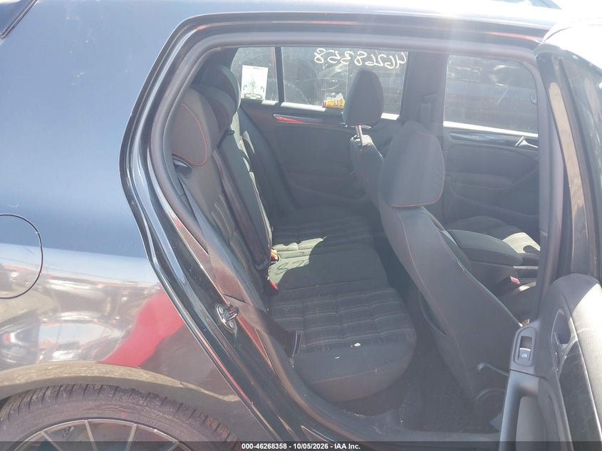 VOLKSWAGEN GTI 2011 VIN WVWHD7AJ4BW296485