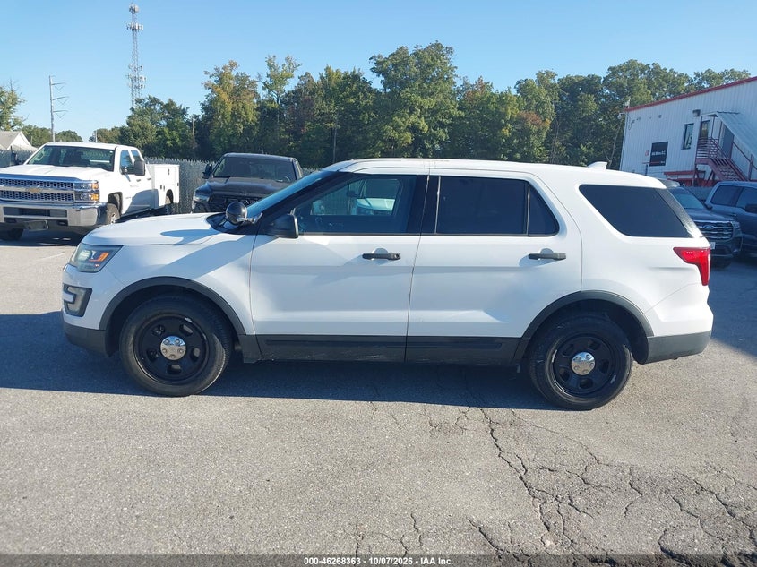 FORD UTILITY POLICE INTERCEPTOR 2017 VIN 1FM5K8AR1HGB72855