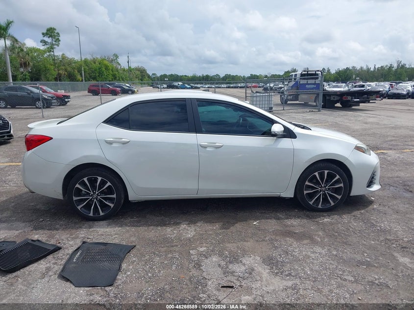 TOYOTA COROLLA - zdjęcie 13