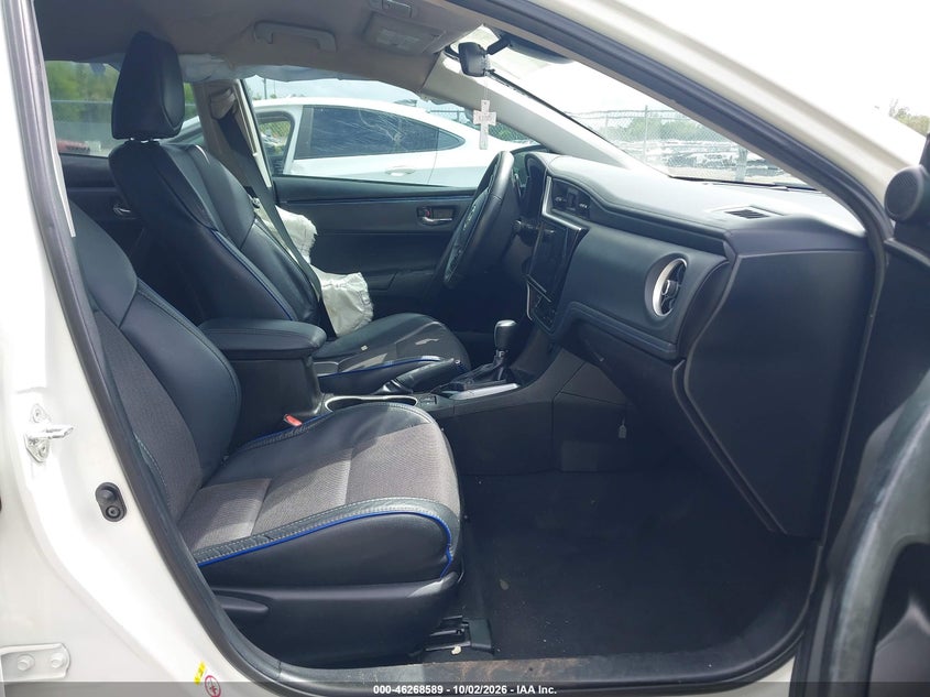 TOYOTA COROLLA - zdjęcie 5