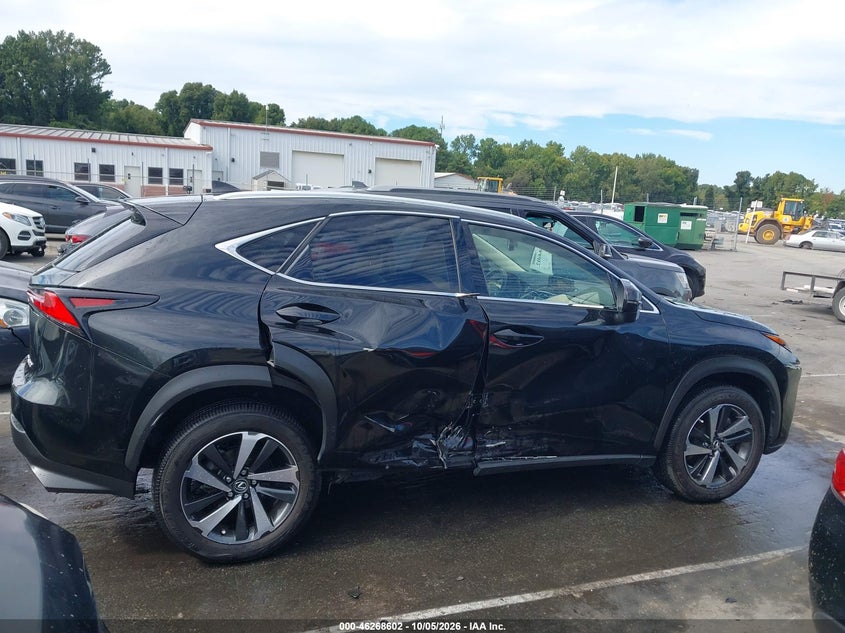 LEXUS NX 300 - zdjęcie 13