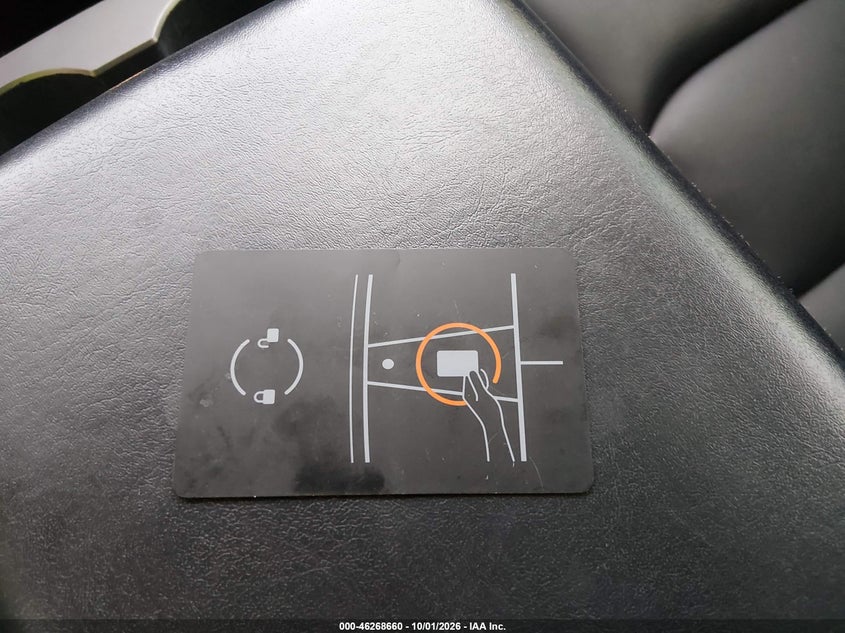 TESLA MODEL Y - zdjęcie 11