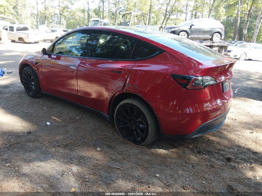 TESLA MODEL Y - zdjęcie 3
