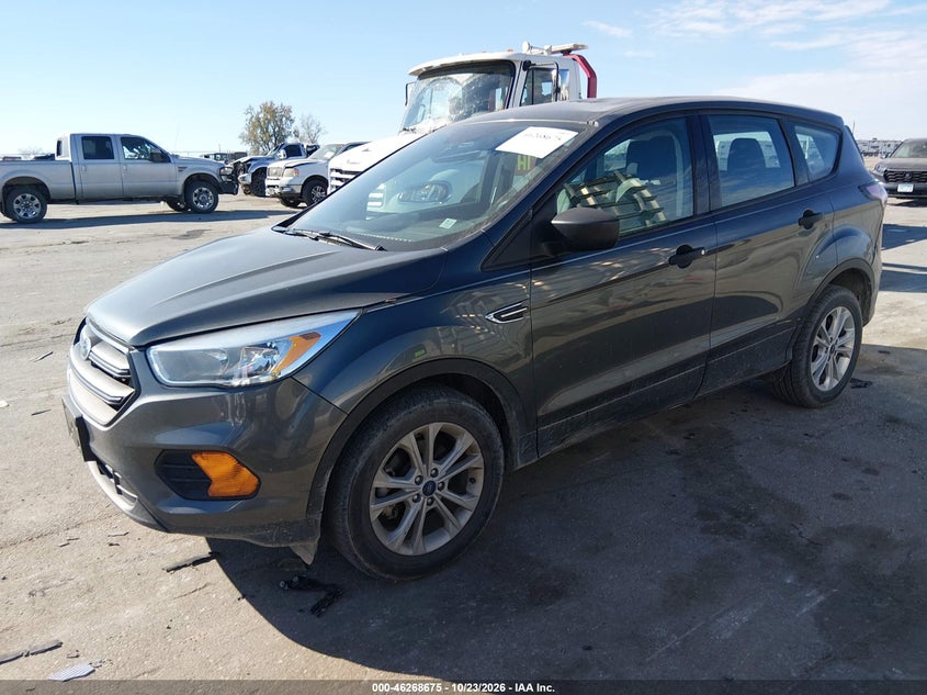 Vin: 1fmcu0f77huc34366, lot: 46768769, ford escape s 20172
