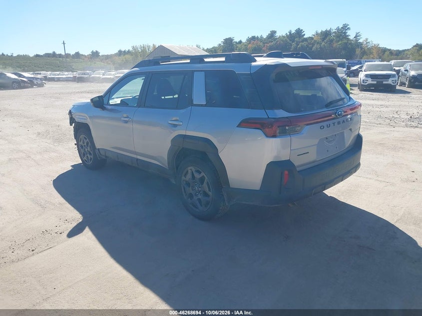 Vin: jf2bupad9ty461051, lot: 46768788, subaru outback premium 20263