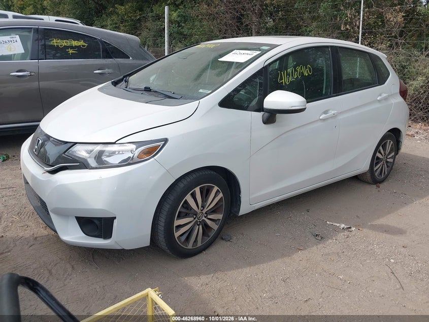 2015 Honda Fit Ex/Ex-L, Normal Wear & Tear, IAAI, VIN 3HGGK5H88FM736191 — photo 2