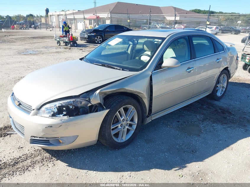 2009 CHEVROLET IMPALA LTZ · Фото 2